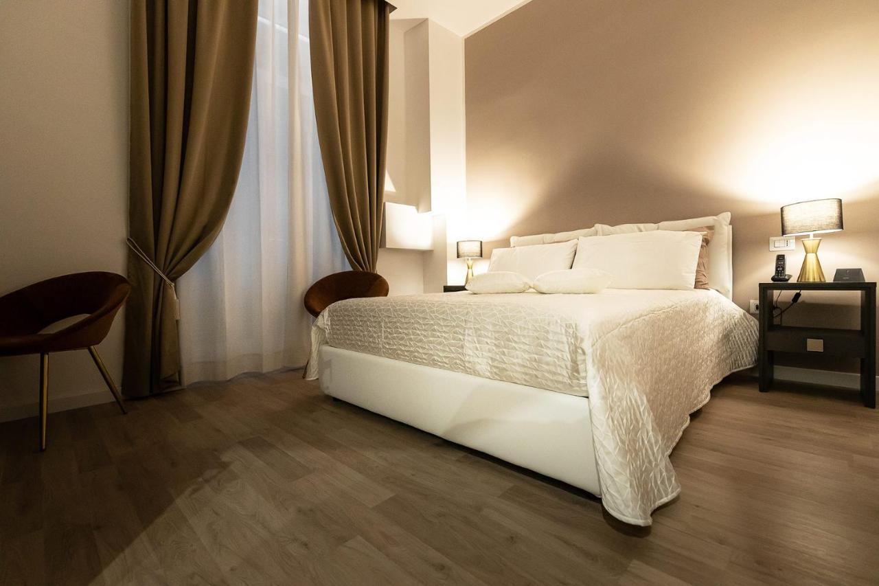 نابولي Fj Bianco Guest House المظهر الخارجي الصورة