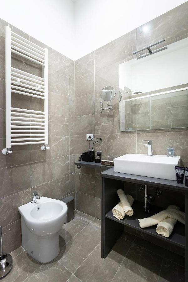 نابولي Fj Bianco Guest House المظهر الخارجي الصورة