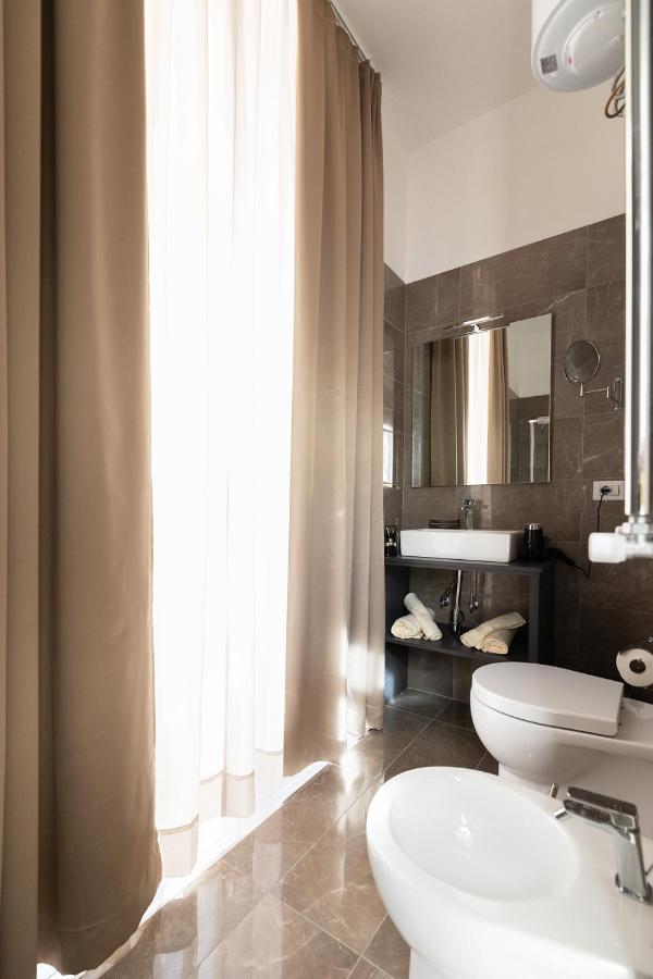 نابولي Fj Bianco Guest House المظهر الخارجي الصورة